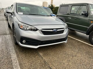 2021 Subaru Impreza V Рестайлинг, серебристый, 1515000 рублей, вид 3