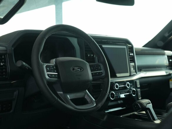 2025 Ford F-150 SuperCrew Lobo XIV Рестайлинг, чёрный, 10800000 рублей - вид 9