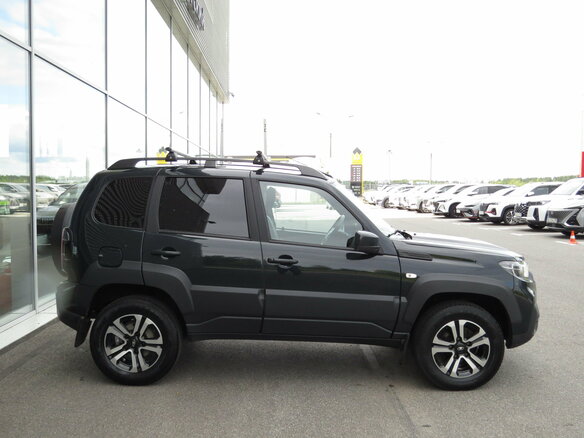 2024 Lada (ВАЗ) Niva Travel, зелёный - вид 14