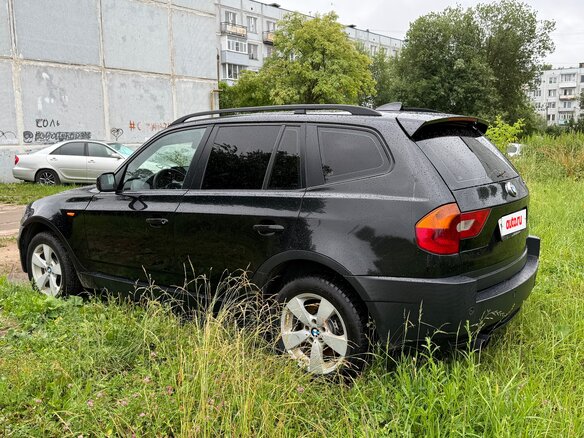 2005 BMW X3 25i I (E83), чёрный - вид 3