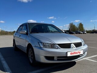 2006 Mitsubishi Lancer IX Рестайлинг, серебристый, 330000 рублей, вид 3