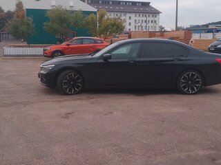 2017 BMW 7 серии Long 730Ld xDrive VI (G11/G12), чёрный, 2880195 рублей, вид 2