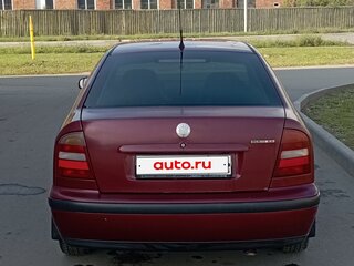 2000 Skoda Octavia I (A4) Рестайлинг, красный, 230000 рублей, вид 5