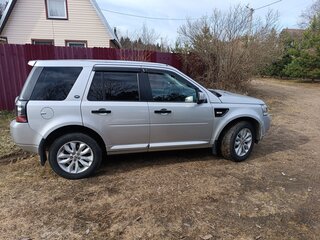 2013 Land Rover Freelander II Рестайлинг 2, серебристый, 1660000 рублей, вид 3