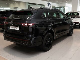 2026 Volkswagen Tiguan L Pro III (China Market), чёрный, 4990000 рублей, вид 5