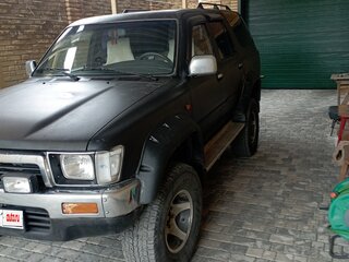 1989 Toyota 4Runner II, чёрный, 945000 рублей, вид 1