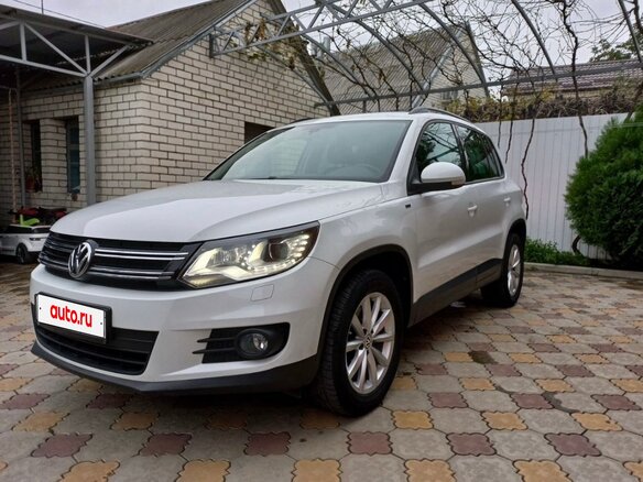 2016 Volkswagen Tiguan Euro 6 I Рестайлинг, белый, 1700000 рублей - вид 1
