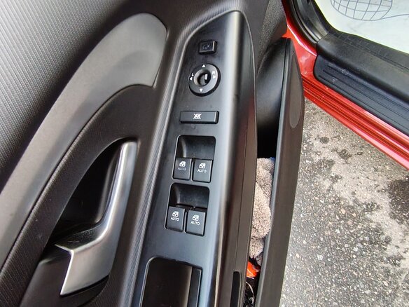 2011 Kia Ceed I Рестайлинг, красный, 750000 рублей - вид 12