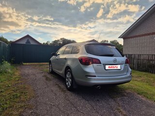 2013 Opel Astra J Рестайлинг, серый, 610000 рублей, вид 4