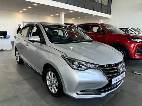 2025 Changan Alsvin, серебристый - вид 2