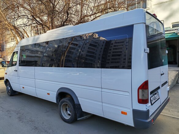 2017 Mercedes-Benz Sprinter Classic, белый, 2610000 рублей - вид 3