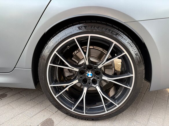 2020 BMW 5 серии 520d xDrive VII (G30/G31/G38) Рестайлинг, серый - вид 10