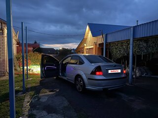 2006 Ford Focus II, серебристый, 300000 рублей, вид 3