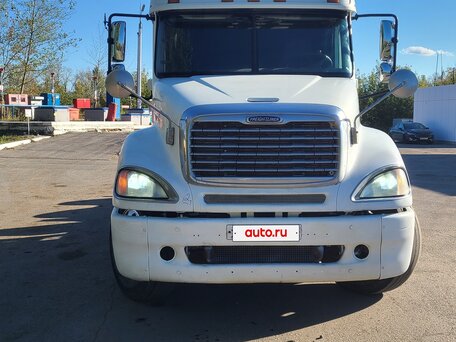 2004 Freightliner Columbia, белый, 1300000 рублей, вид 1