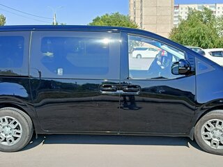 2021 Hyundai Staria I, чёрный, 4065000 рублей, вид 3