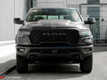 2025 Ram 1500 Crew Cab V Рестайлинг, чёрный - вид 2