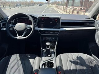 2022 Volkswagen Tiguan L II Рестайлинг (China Market), серый, 1920000 рублей, вид 5