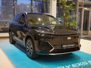 2026 Geely EX5 Гибрид EM-i, синий, 3829990 рублей, вид 3