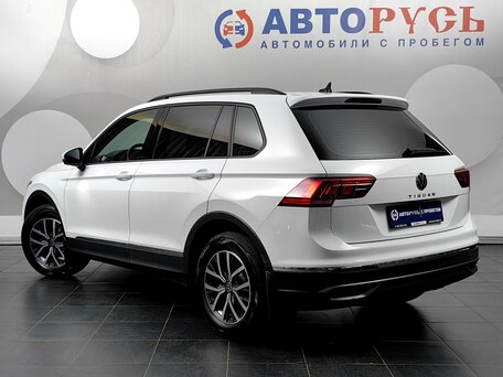 2021 Volkswagen Tiguan II Рестайлинг, белый, 2697000 рублей, вид 2