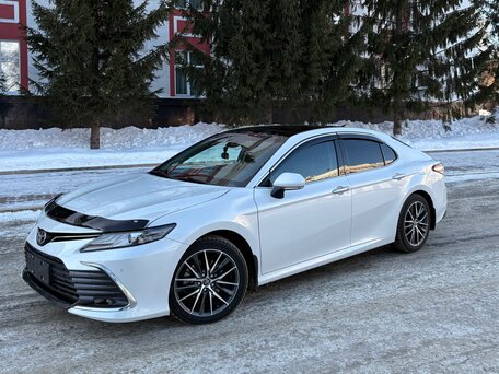 2023 Toyota Camry US Market VIII (XV70) Рестайлинг, белый, 4190000 рублей, вид 1