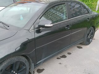 2008 Toyota Avensis II Рестайлинг, чёрный, 760000 рублей, вид 2