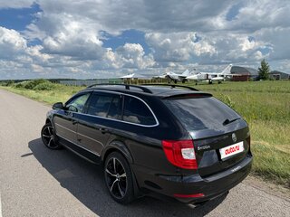 2013 Skoda Superb DSG II Рестайлинг, чёрный, 1399000 рублей, вид 1