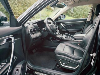 2023 Geely Atlas Pro, чёрный, 2100000 рублей, вид 4