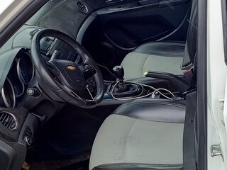 2012 Chevrolet Cruze I, белый, 430000 рублей, вид 3
