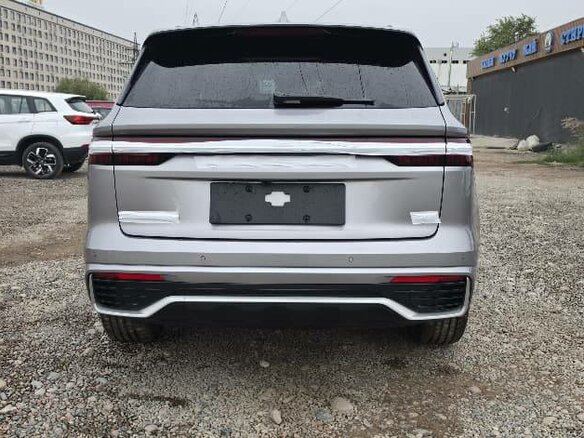 2026 Geely Monjaro (Xingyue L) I, серый - вид 5