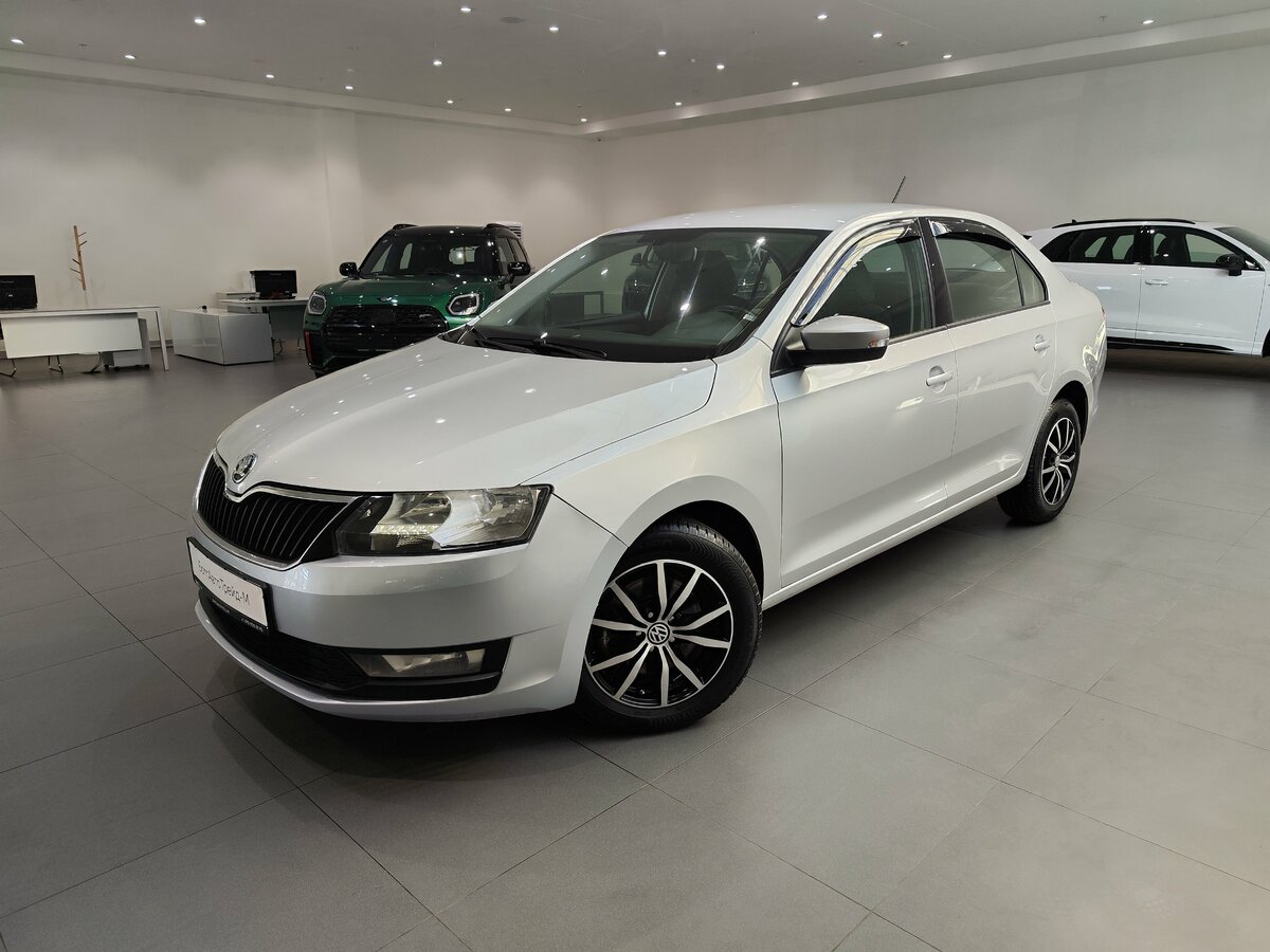 Открыть фотографии: Skoda Rapid I Рестайлинг