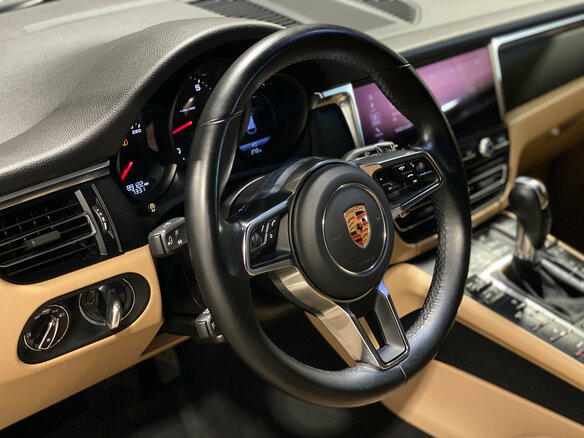2019 Porsche Macan I Рестайлинг, белый, 3900000 рублей - вид 16