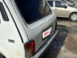 2006 Lada (ВАЗ) 2121 (4x4) I Рестайлинг, белый, 280000 рублей, вид 4
