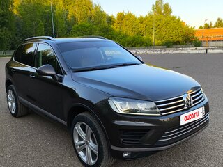 2015 Volkswagen Touareg II Рестайлинг, коричневый, 2900000 рублей, вид 3