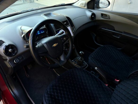 2012 Chevrolet Aveo II, красный, 485000 рублей - вид 12