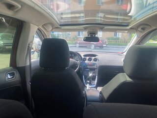 2011 Peugeot 308 I, красный, 445000 рублей, вид 2