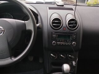 2013 Nissan Qashqai I Рестайлинг, белый, 1360000 рублей, вид 3