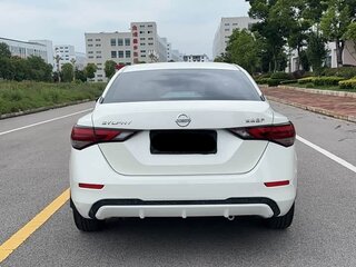 2023 Nissan Sylphy IV (B18), белый, 1555000 рублей, вид 3