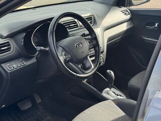 2011 Kia Rio 4-speed III, серый, 800000 рублей, вид 5