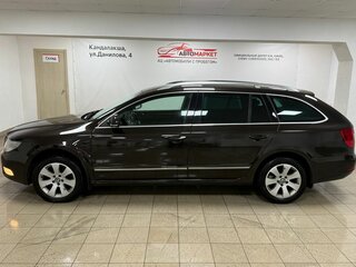 2013 Skoda Superb DSG II Рестайлинг, коричневый, 879000 рублей, вид 4