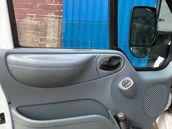 2012 Ford Transit, белый, 1450000 рублей - вид 6