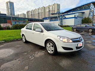 2014 Opel Astra H Рестайлинг, белый, 530000 рублей, вид 1