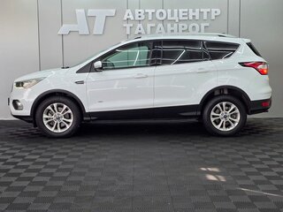 2017 Ford Kuga II Рестайлинг, белый, 1749000 рублей, вид 3