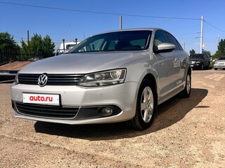 2013 Volkswagen Jetta VI, серебристый, 1080000 рублей, вид 1