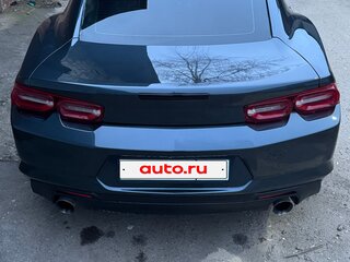 2019 Chevrolet Camaro 10-speed VI Рестайлинг, белый, 2800000 рублей, вид 3