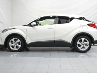 2019 Toyota C-HR I Рестайлинг, белый, 1799000 рублей, вид 2