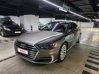 2019 Audi A8 55 TFSI IV (D5), серый, 3850000 рублей, вид 2