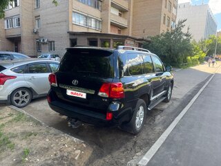 2012 Toyota Land Cruiser 200 Series Рестайлинг 1, чёрный, 4500000 рублей, вид 4