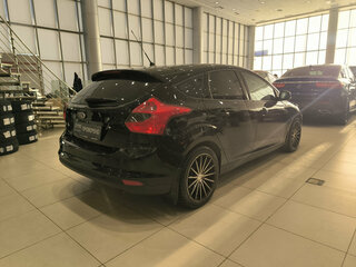 2011 Ford Focus III, чёрный, 630000 рублей, вид 5