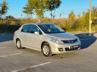 2010 Nissan Tiida I Рестайлинг, серебристый, 707000 рублей, вид 3