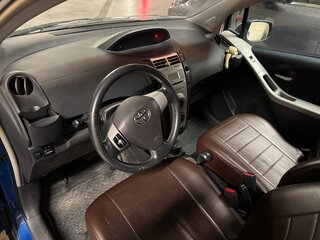 2006 Toyota Yaris Multimode II, синий, 395000 рублей, вид 4